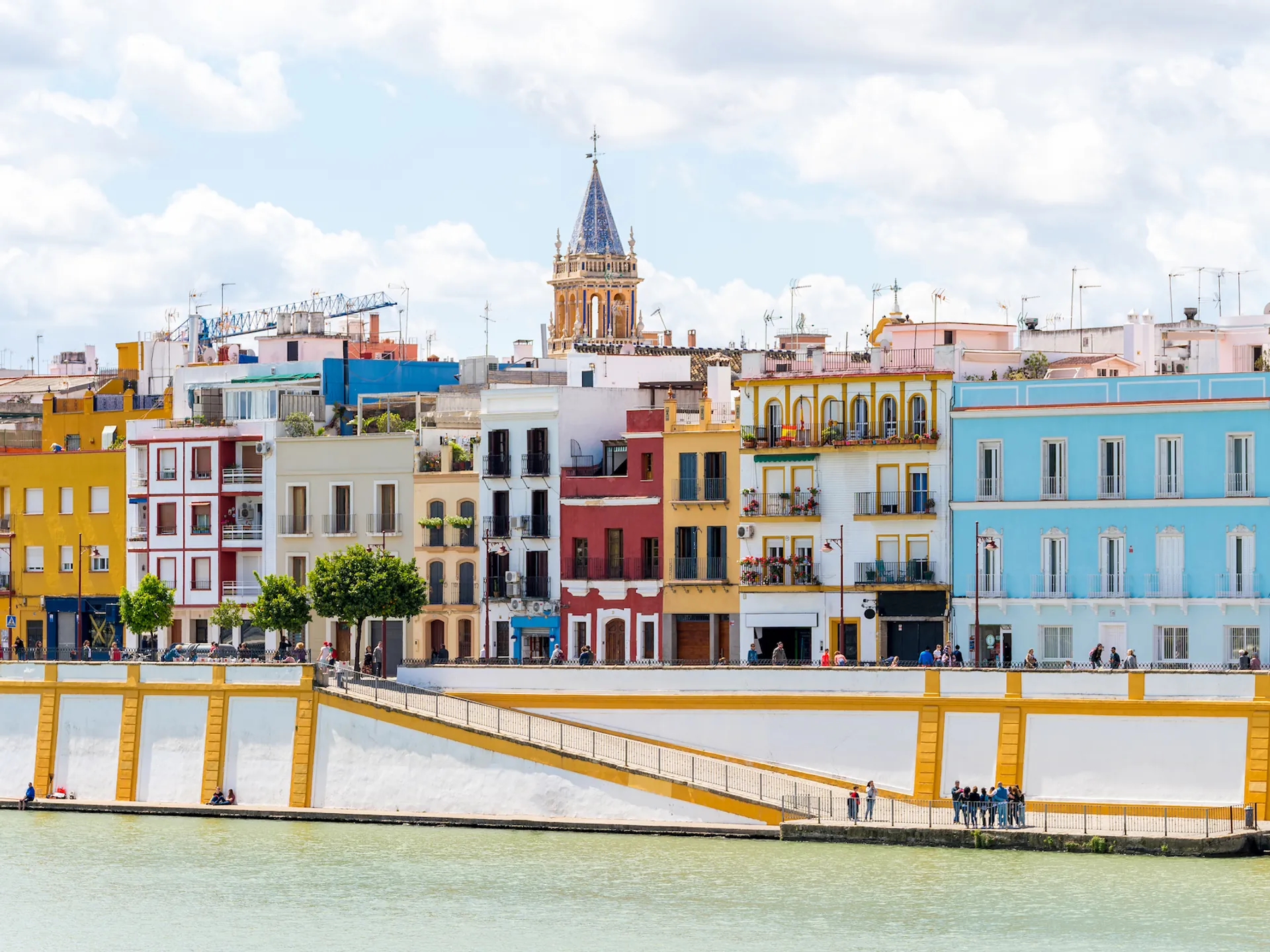 Conocer Triana y su historia con buendía