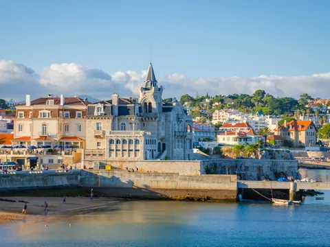 Casco antiguo y puerto de Cascais, Portugal
