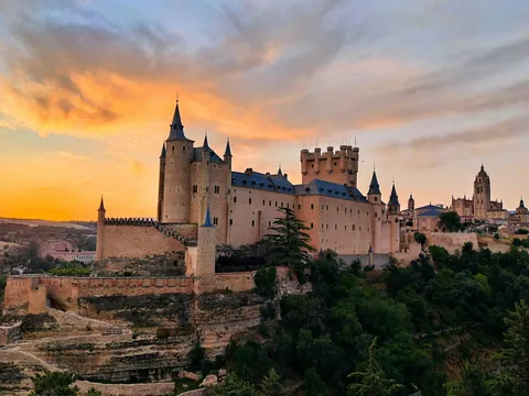 Visita guiada por la catedral y el Alcázar de Segovia