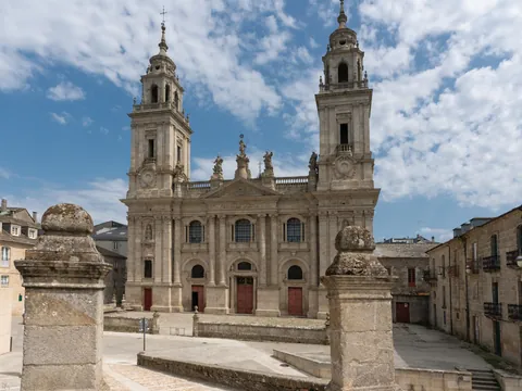 La Catedral de Lugo se ha convertido en uno de los principales atractivos turísticos de este rincón gallego.