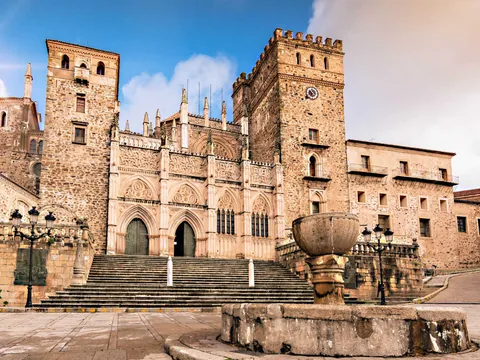 excursión Santa Maria Guadalupe Trujillo desde Cáceres Extremadura