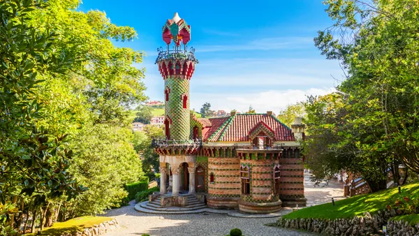 Qué hacer en Comillas entre arquitectura modernista, palacios y uno de los pueblos con más encanto de Cantabria