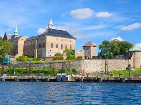 Akershus-fiordo-oslo-paseo-barco.jpg