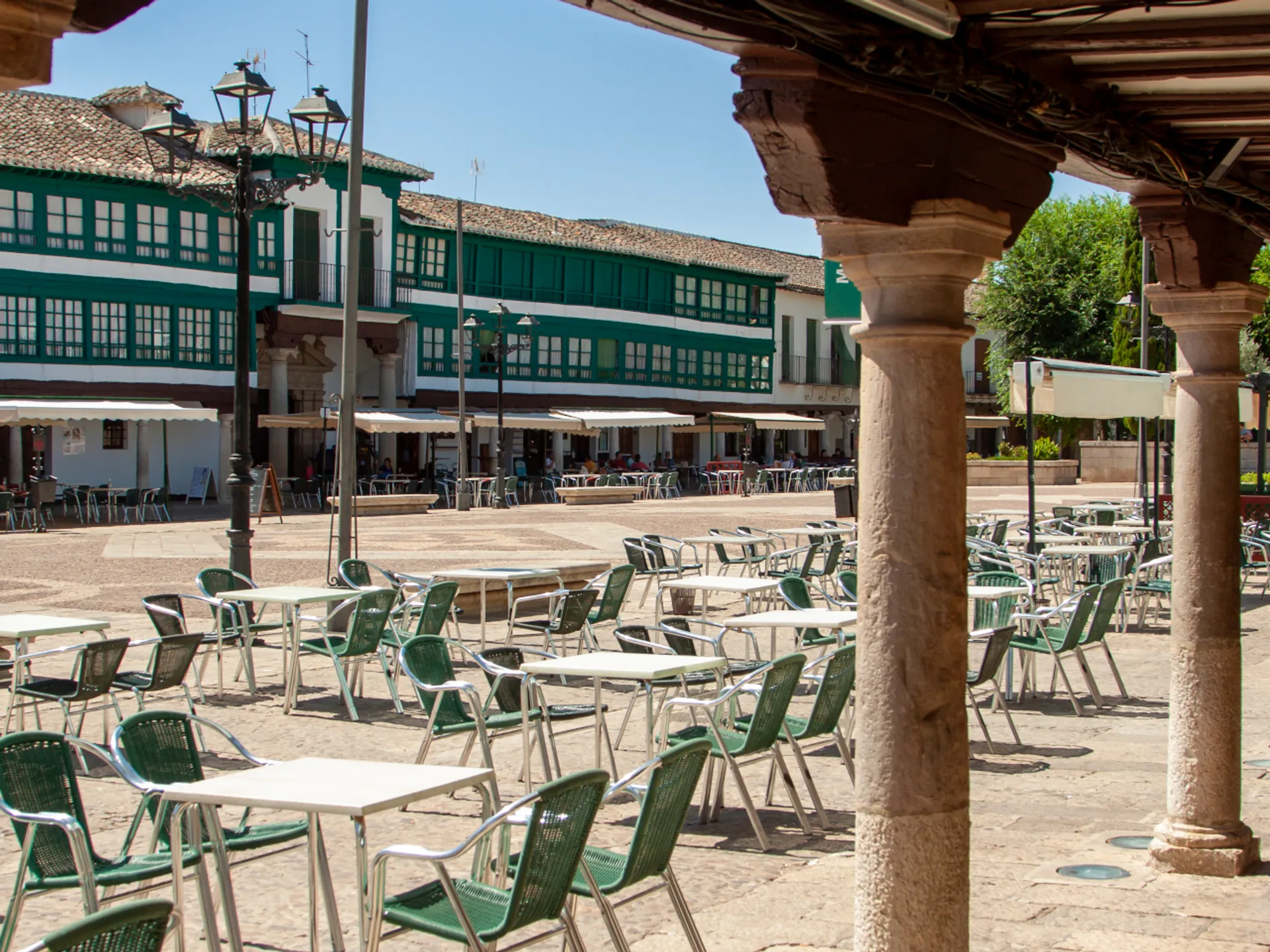 Plaza Mayor de Almagro - Las 15 Plazas de España que no te puedes perder - Blog - Buendía Tours
