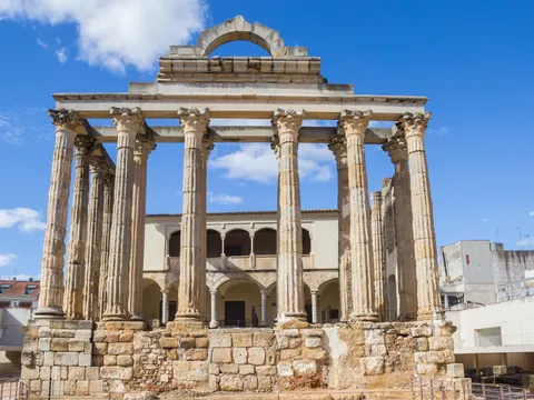 templo-diana-visita.guiada-merida-con-entradas.jpg