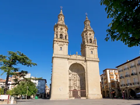 Portada principal de la Concatedral de Logroño