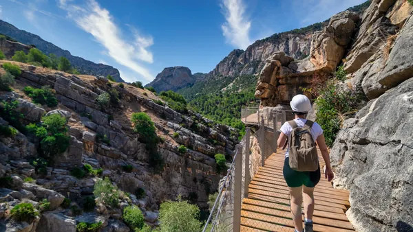 Cómo elegir entre las actividades de senderismo para descubrir el Caminito del Rey