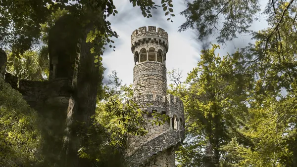 Cómo elegir entre los tours privados para conocer la Quinta da Regaleira