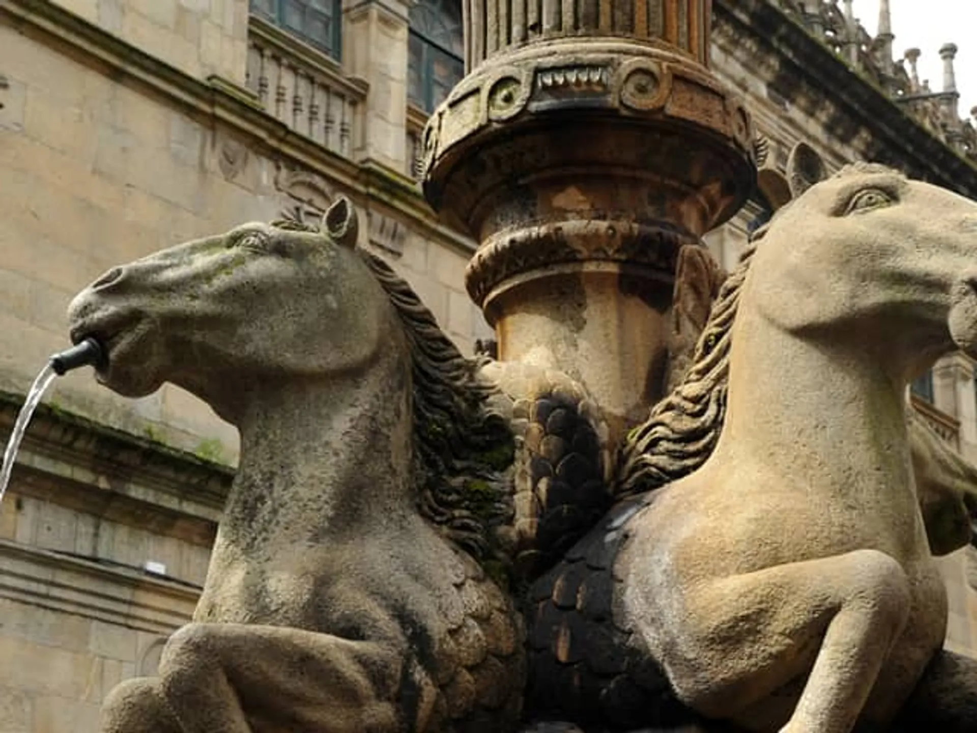 Plaza de las Platerías - Qué ver en Santiago - Guía de viaje Santiago de Compostela - Buendía Tours