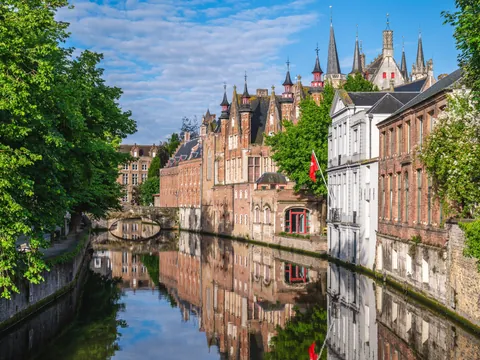 Canal de Brujas en su casco histórico, Bélgica