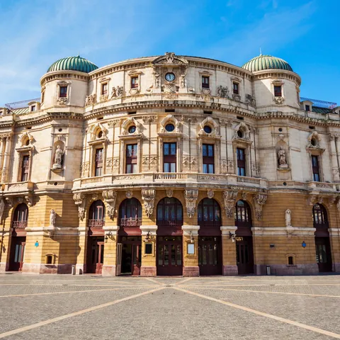 Teatro Arriaga - Qué ver en Bilbao - Guía de viaje Bilbao - Buendía Tours