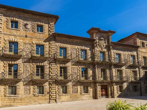 Palacio de Camposagrado en el casco histórico de Avilés