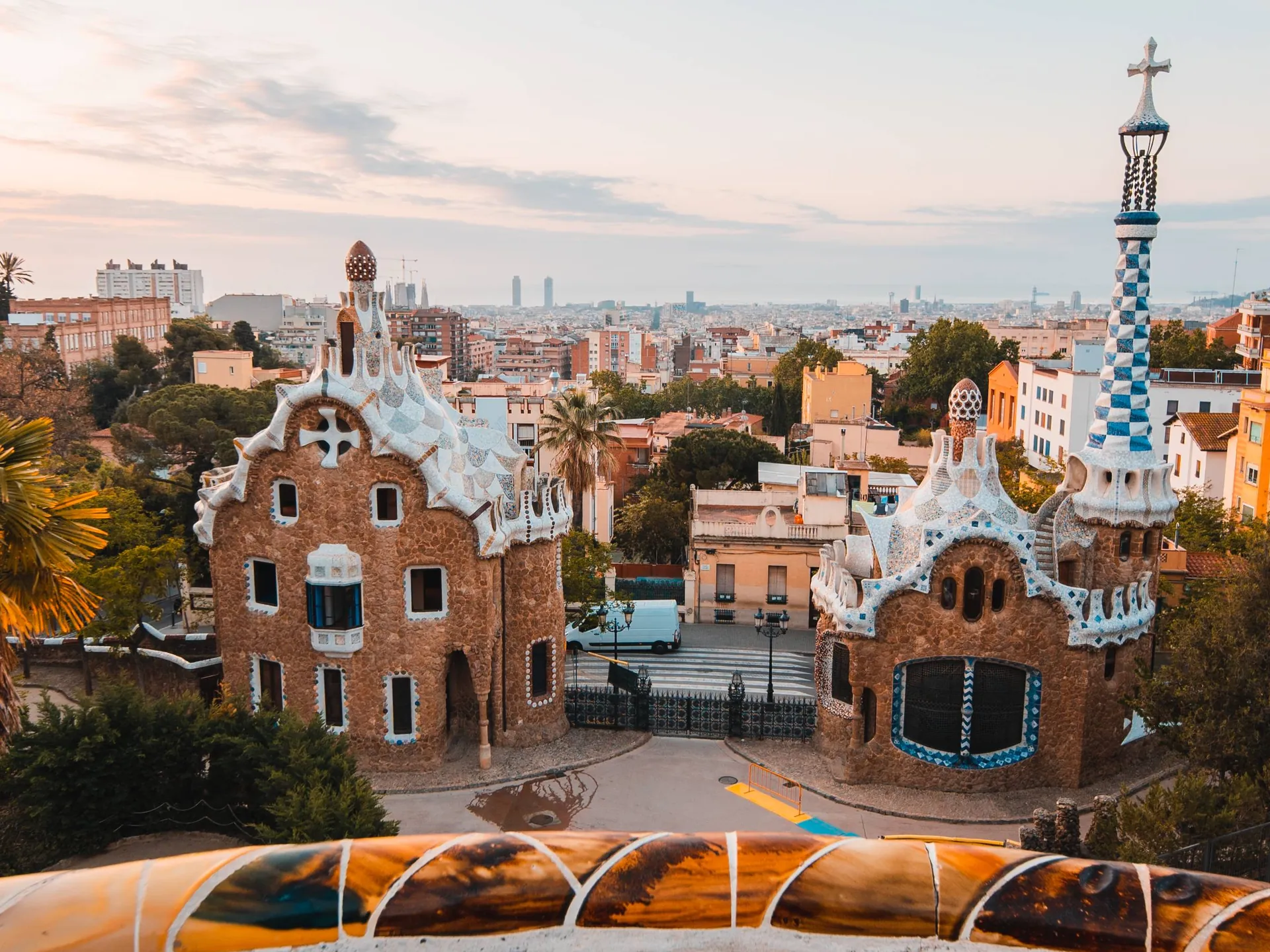 Park Güell - Barcelona con niños - Qué hacer en Barcelona - Guía de viaje Barcelona - Buendía Tours