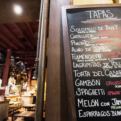 Mejores bares de tapas de Triana, donde comer en Sevilla con buendía