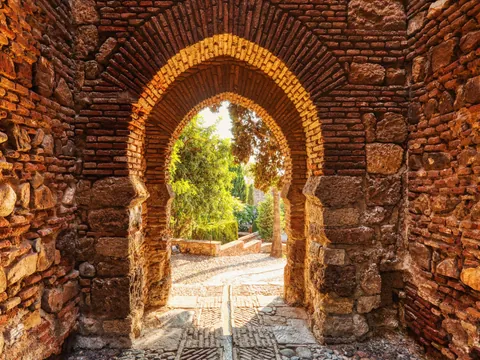 alcazaba-teatro-romano-free-tour-malaga.jpg