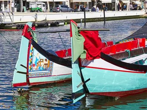 Paseo en moliceiro por Aveiro