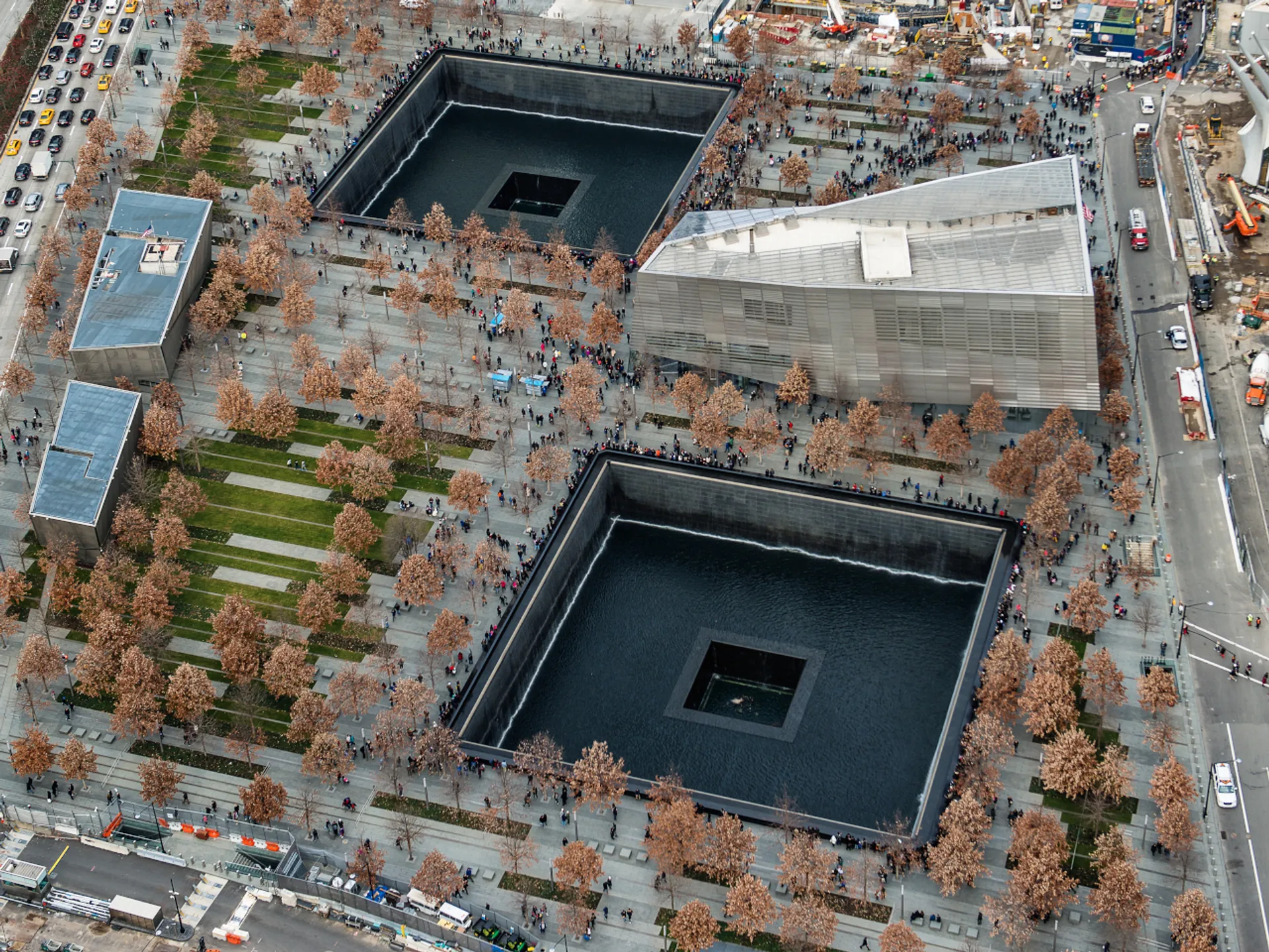 El Memorial y Museo a las víctimas del 11-S - One World Trade Center - Qué ver en Nueva York - Guía de Viajes Nueva York - Buendía Tours