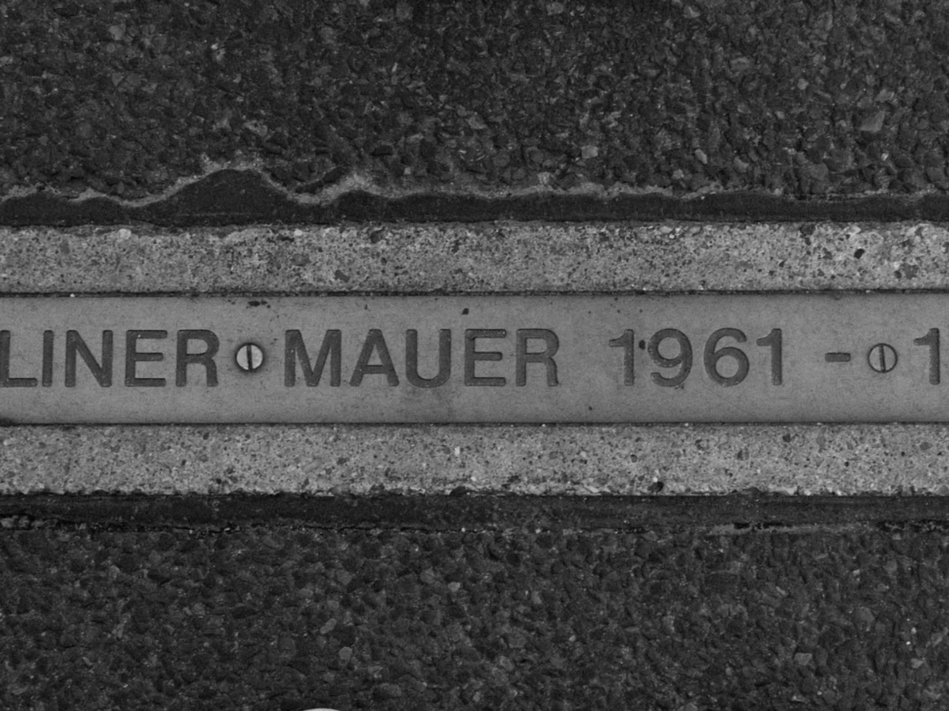 Muro de Berlín - Qué ver en Berlín - Guía de viaje Berlín - Buendía Tours