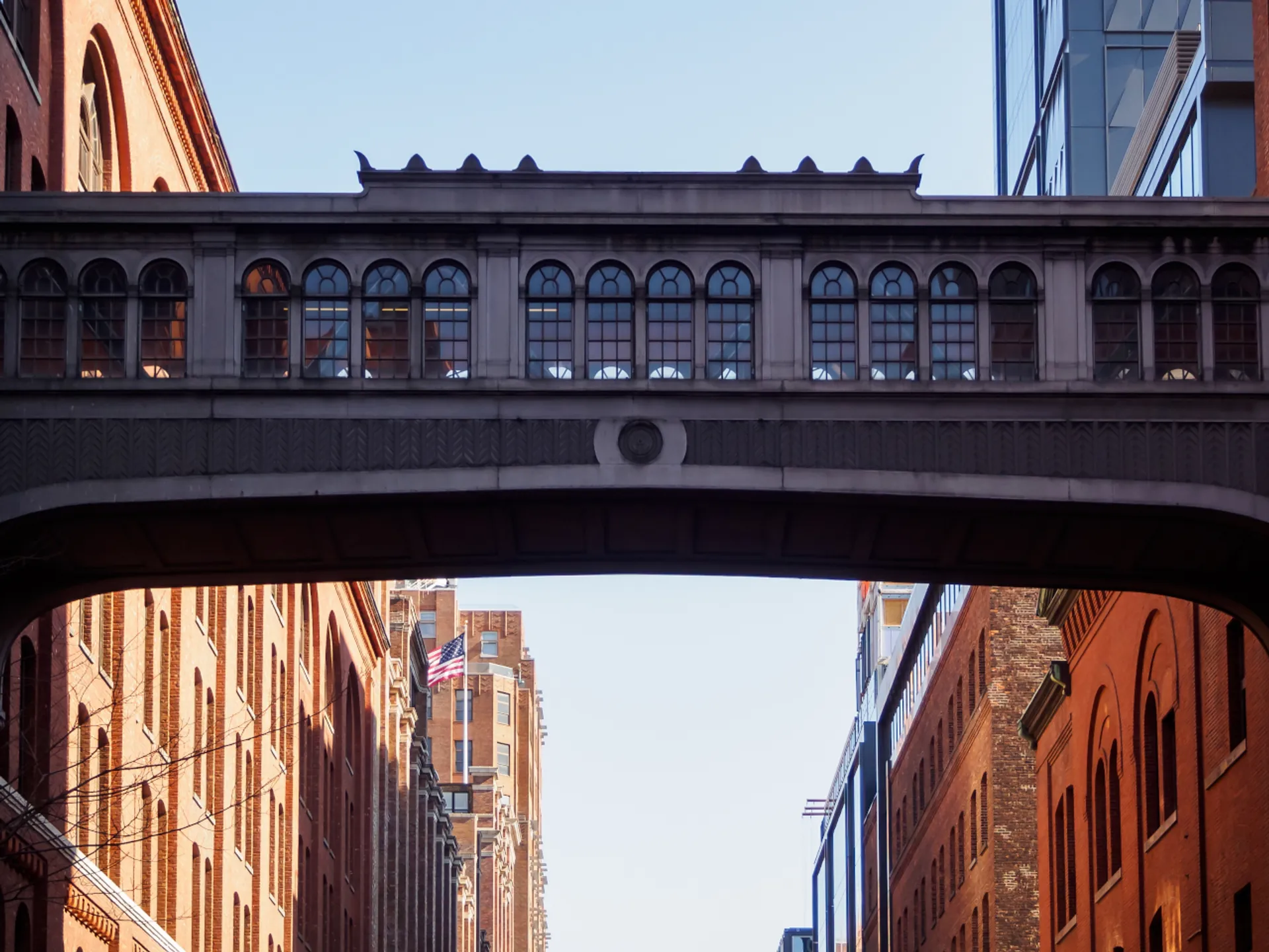 Exterior del Chelsea Market - Mercado de Chelsea - Qué ver en Nueva York - Guía de Viajes Nueva York - Buendía Tours