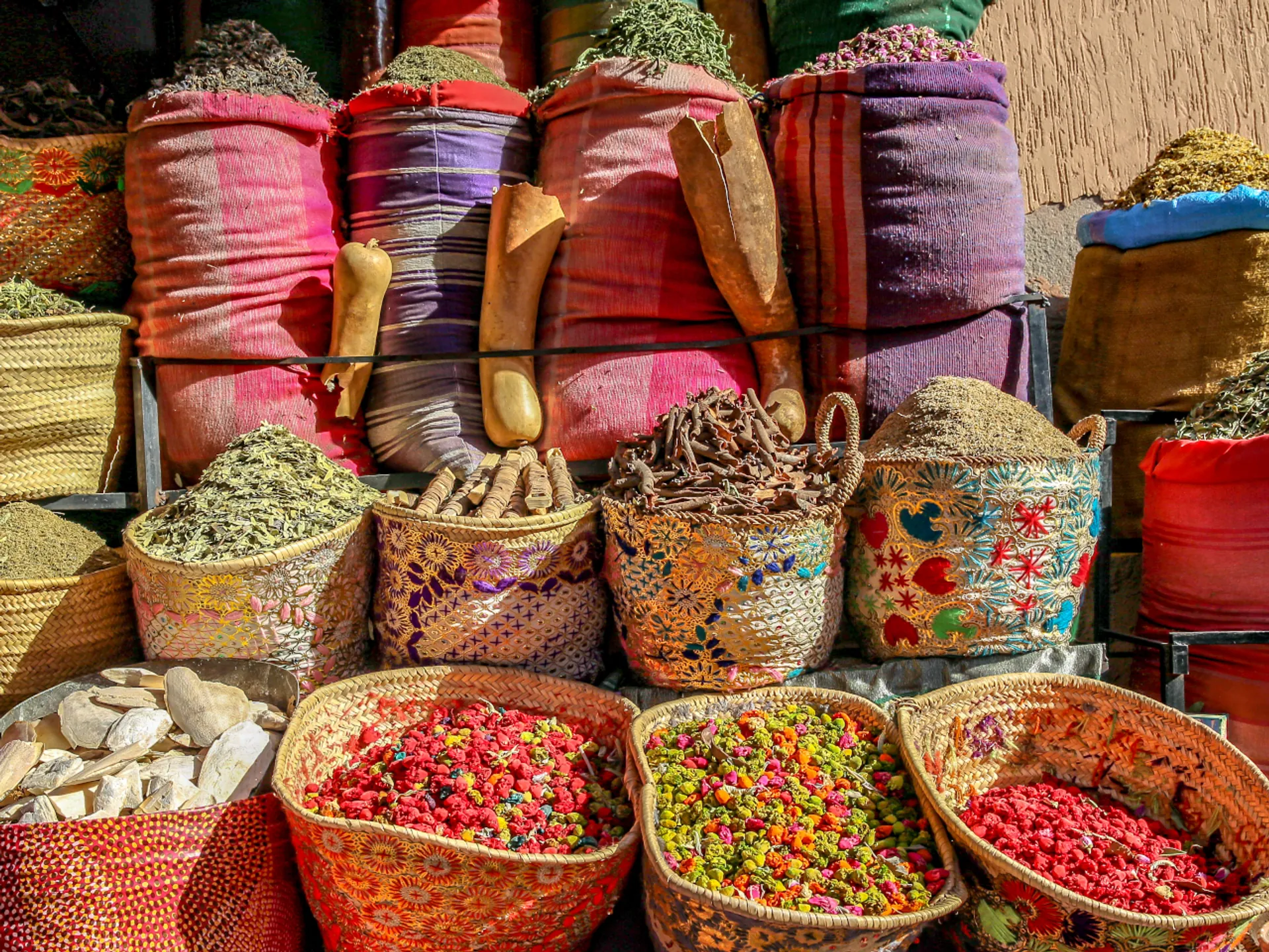 Comida Plaza de Jemaa el Fna - Plaza de Jemaa el Fna - Qué ver en Marrakech - Guía de Viajes Marrakech - Buendía