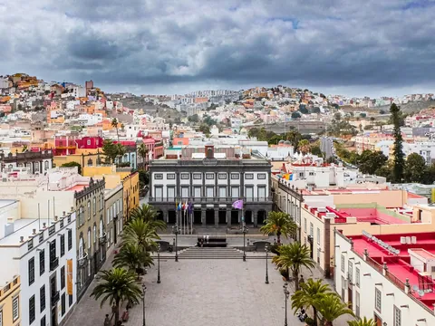 Vista aérea de la Plaza de Santa Ana y las Casas Consistoriales, Las Palmas.