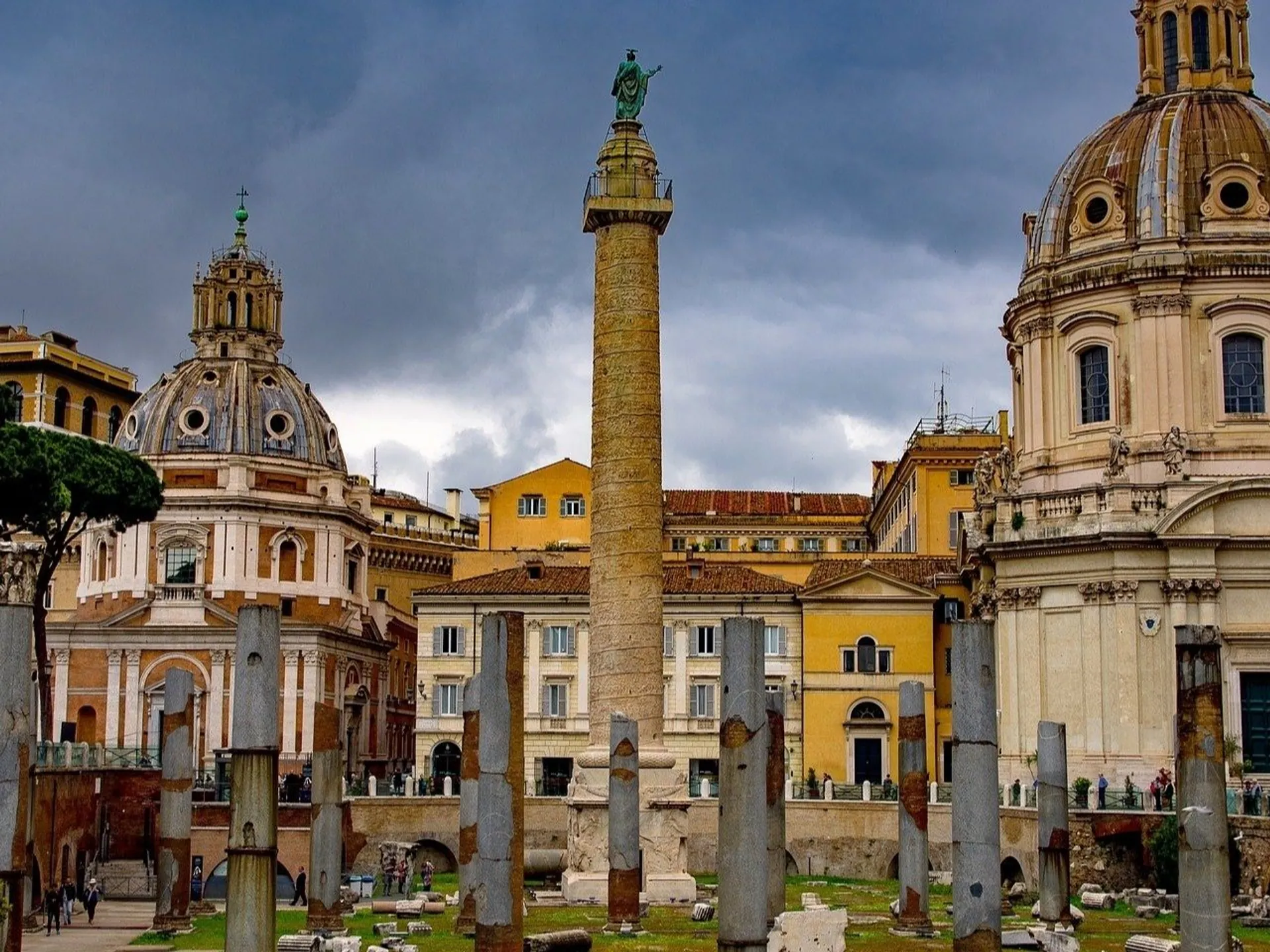 Columna de Trajano - Mercado de Trajano - Qué ver en Roma - Guía de Viajes Roma - Buendía Tours