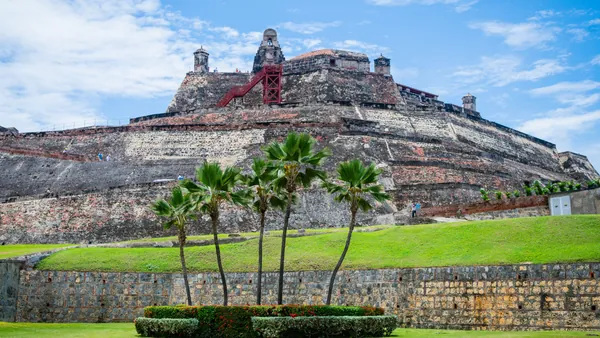 El Castillo de San Felipe es la mayor fortaleza militar construida por los españoles en América.
