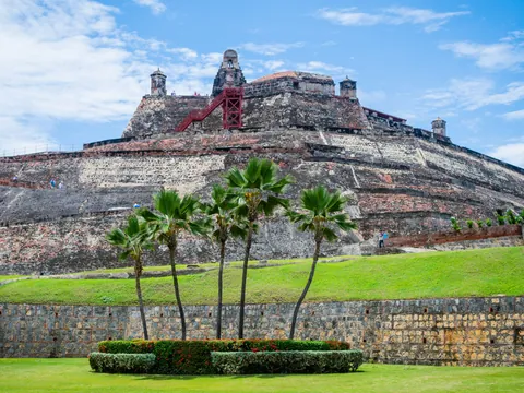 El Castillo de San Felipe es la mayor fortaleza militar construida por los españoles en América.