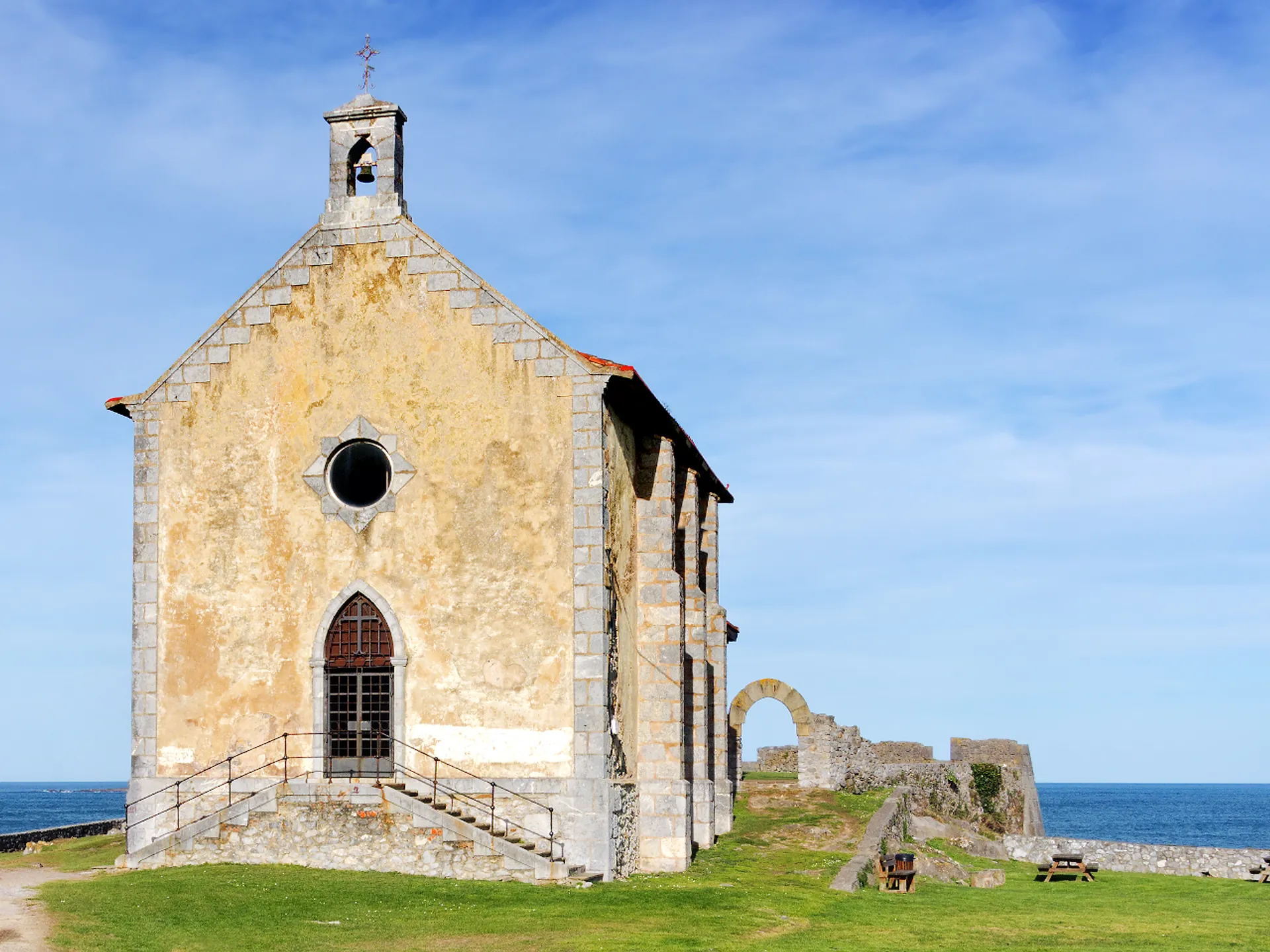 Mundaka - Los Pueblos de la Costa Vasca - Qué ver en Bilbao - Guía de Viajes Bilbao - Buendía Tours