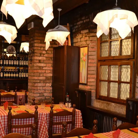 Restaurante en Venecia Buendía Tours