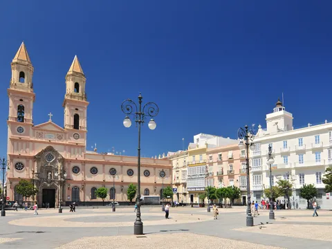 Plaza San Antonio visita guiada Cádiz tour Cortes