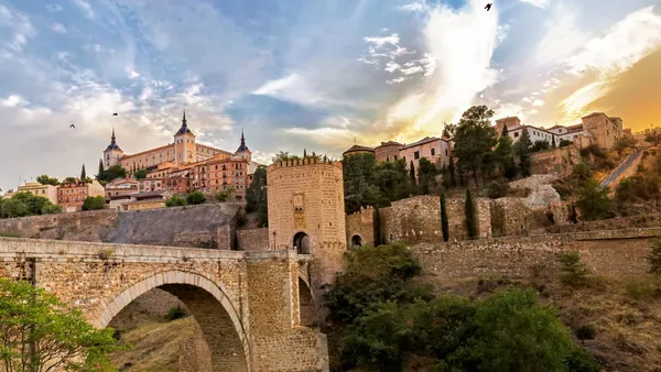 Excursiones desde Madrid para elegir entre ciudades Patrimonio, vino y grandes escapadas culturales