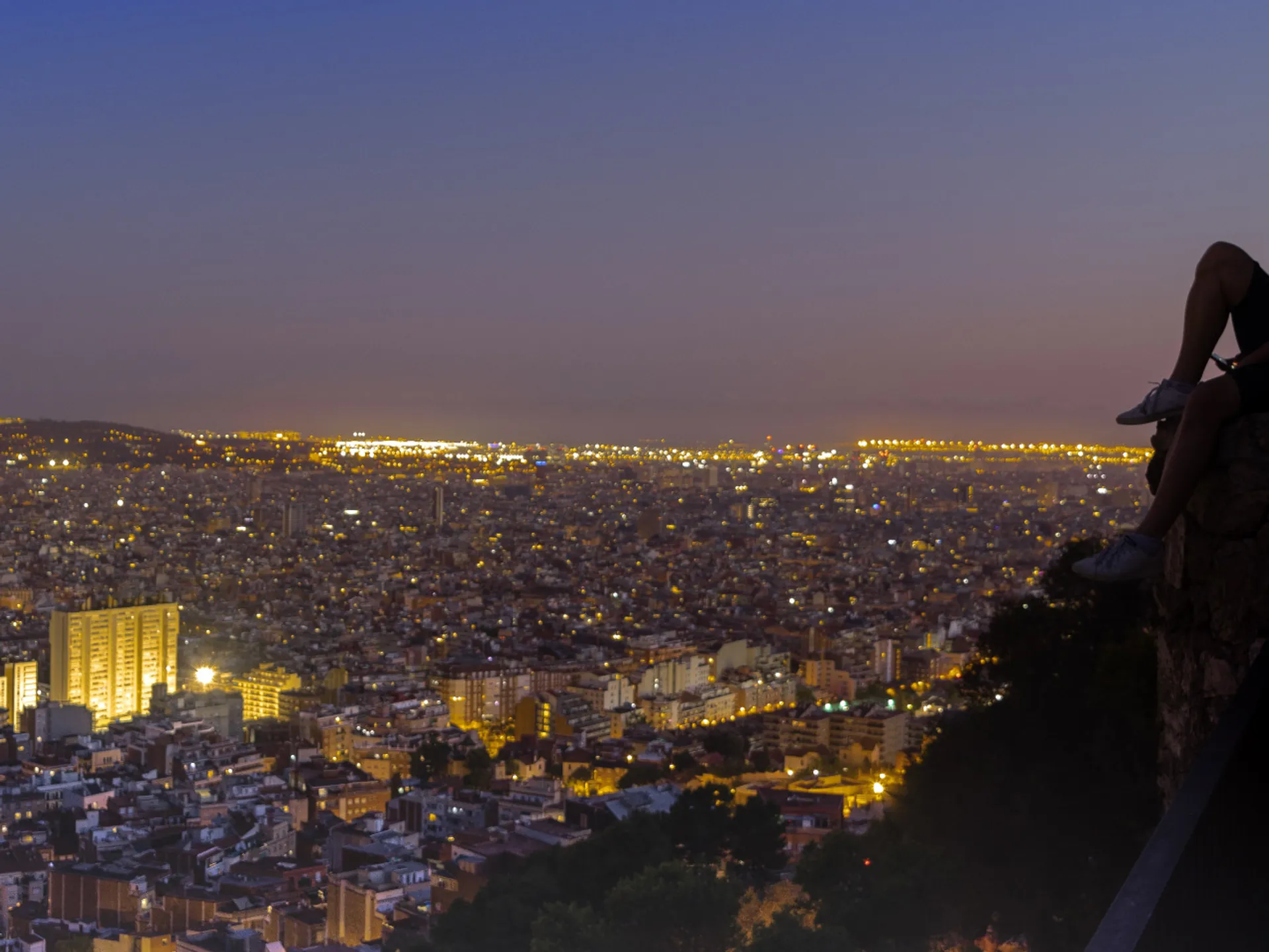 Vista al atardecer en los Bunkers del Carmel - Bunkers del Carmel de Barcelona - Qué ver en Barcelona - Guía de Viajes Barcelona - Buendía Tours