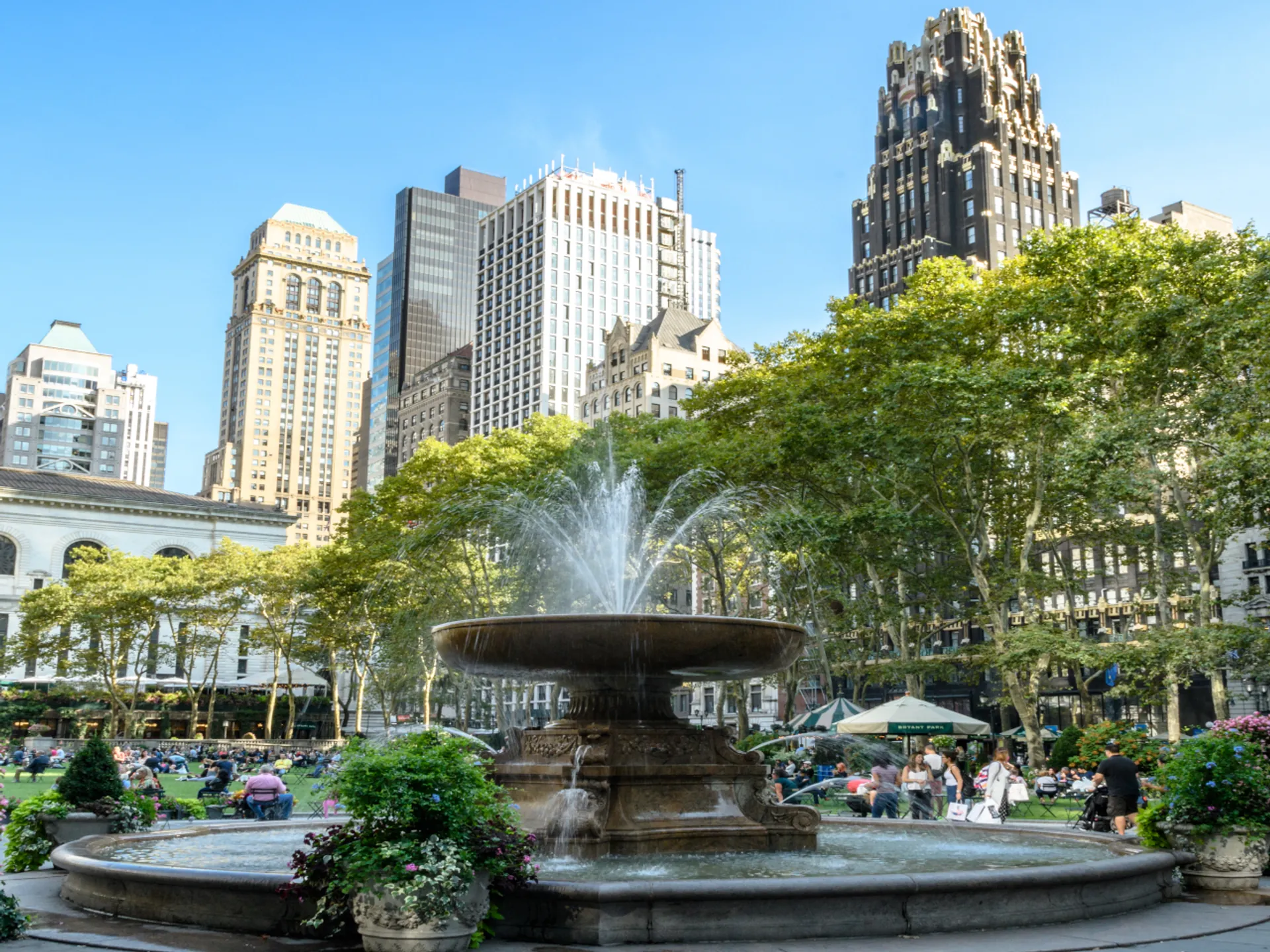Josephine Shaw Lowell Memorial Fountain - Bryant Park - Qué ver en Nueva York - Guía de Viajes Nueva York - Buendía Tours