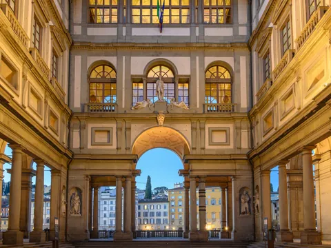 El interior de la Galería Uffizi de Florencia alberga verdaderas obras de arte.