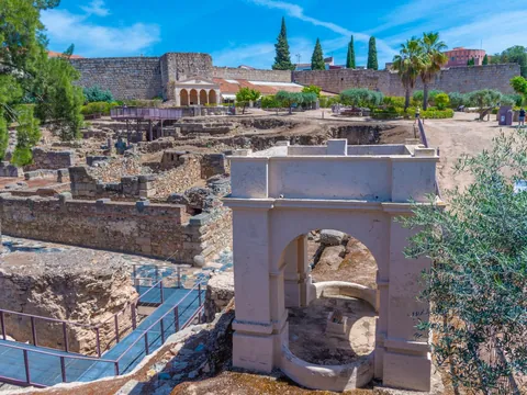 Alcazaba Arabe Merida visita guiada