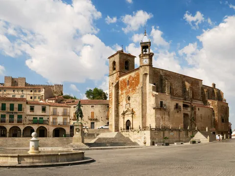 tour-a-pie-trujillo_tres-culturas_extremadura_buendia (9).jpg
