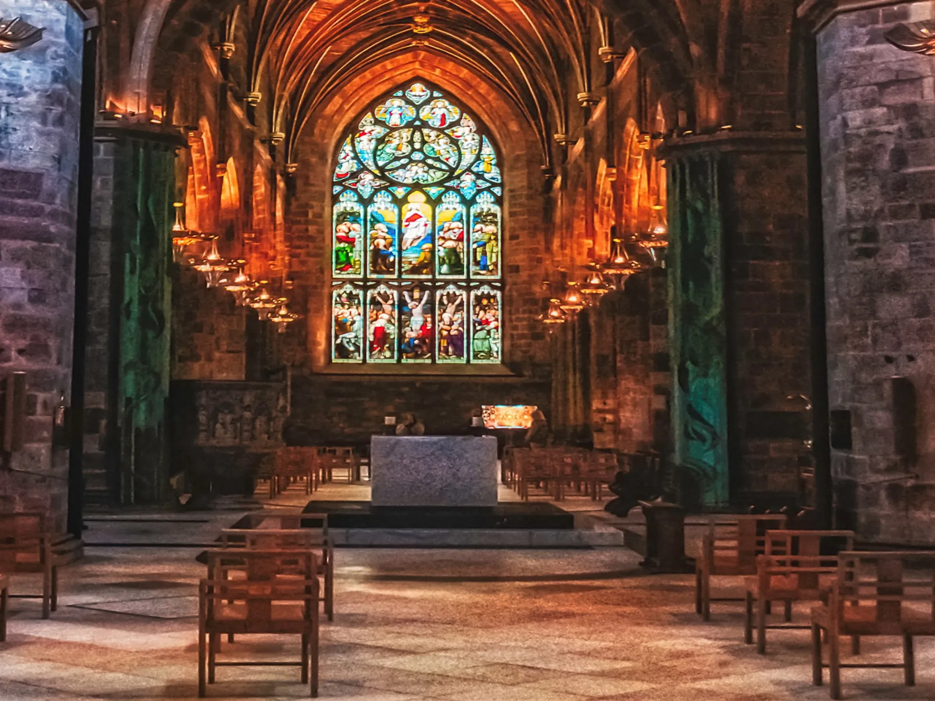 Vista interior Catedral de Saint Giles - Catedral de Saint Giles - Qué ver en Edimburgo - Guía de Viajes Edimburgo - Buendía Tours