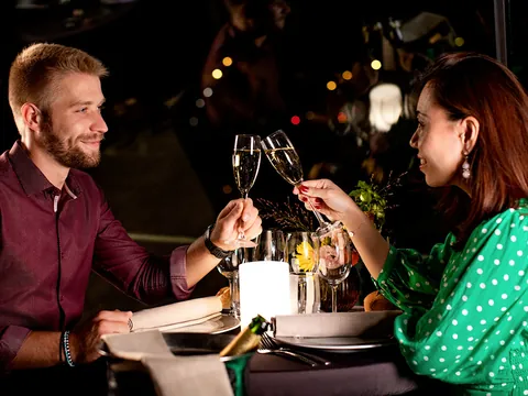 Aprovecha para conocer París como nunca antes con este plan que combina gastronomía, descubrimiento y elegancia.