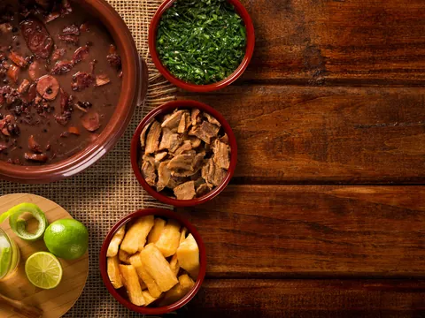 Feijoada - Platos típicos en Lisboa Buendía Tours guía de Viajes 