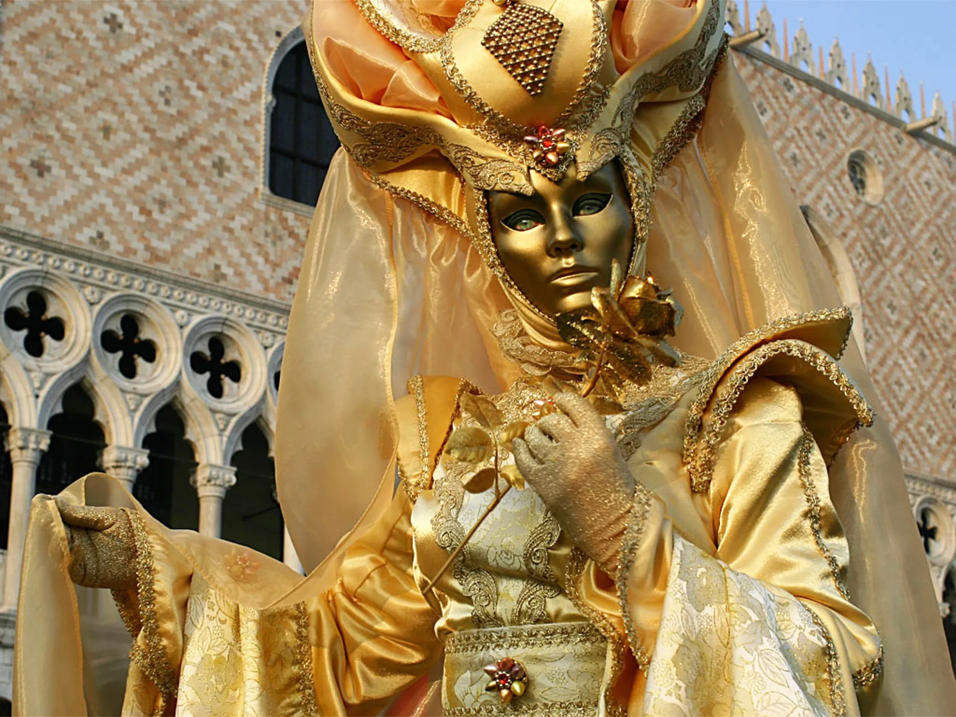Disfraz en el Carnaval de Venecia - Carnaval de Venecia 2024: Lo que tienes que saber - Blog - Buendía Tours