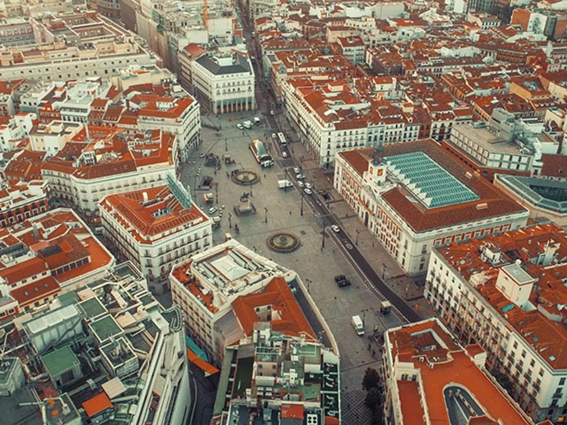 Puerta del Sol - Qué ver en Madrid - Guía de viaje Madrid - Buendía Tours