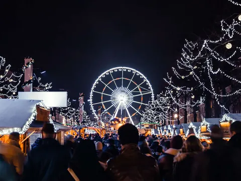 tour Mercados Navidad Bruselas visita guiada español noche nocturno Monumentos Gran Place Bolsa Luces Bélgica