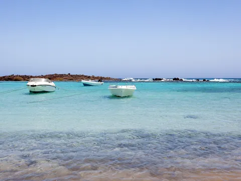Bahia Minicrucero y Esnorquel isla de los Lobos