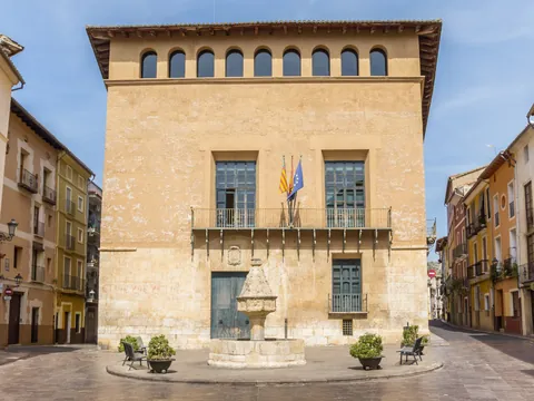 El casco histórico de Xátiva esconde un sinfín de edificios con muchas anécdotas que contar.