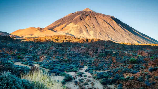 Preciosa vista del Teide al amanecer, Tenerife