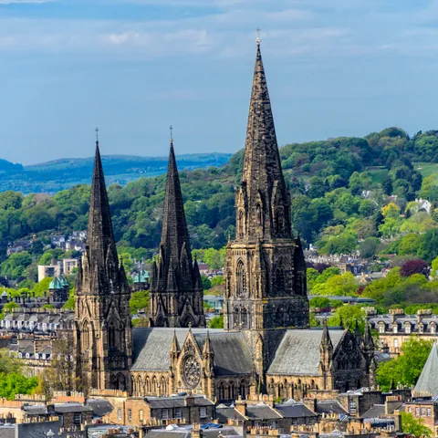 Vista Catedral de Santa María - Catedral de Santa María - Qué ver en Edimburgo - Guía de Viajes Edimburgo - Buendía Tours