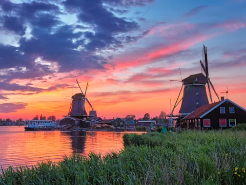 excursion-molinos-zaanse-schaans-atardecer-desde-amsterdam.jpg