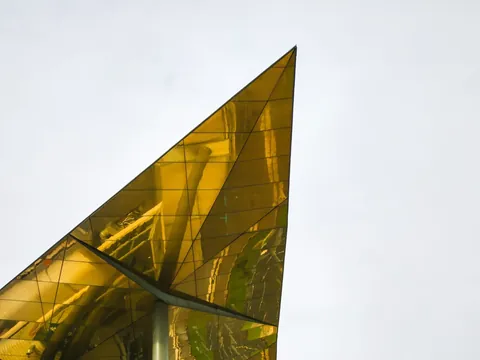 Detalle geométrico del techo en el MACBA, Barcelona