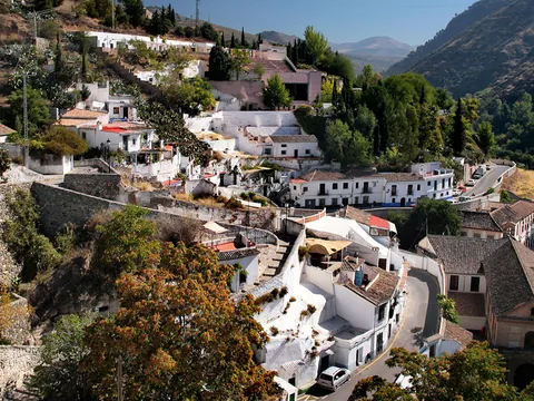 visita-guiada-albaicin-sacromonte_espectaculo-flamenco_granada_cuevas_excursion_andalucia_buendia (6).jpg